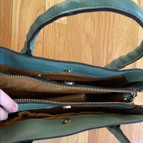 Brand New Patricia Nash Leather Green Crocodile-Embossed Women's Handbag - Picture 13 of 13